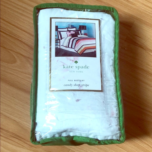 Kate Spade White full bed skirt from candy shop - Picture 1 of 3